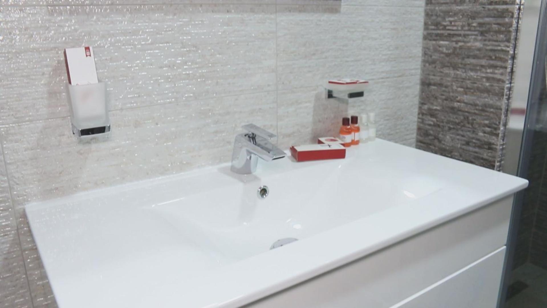 Hotel Admiral Prizren Luaran gambar