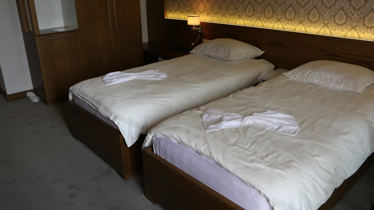 Hotel Admiral Prizren Luaran gambar