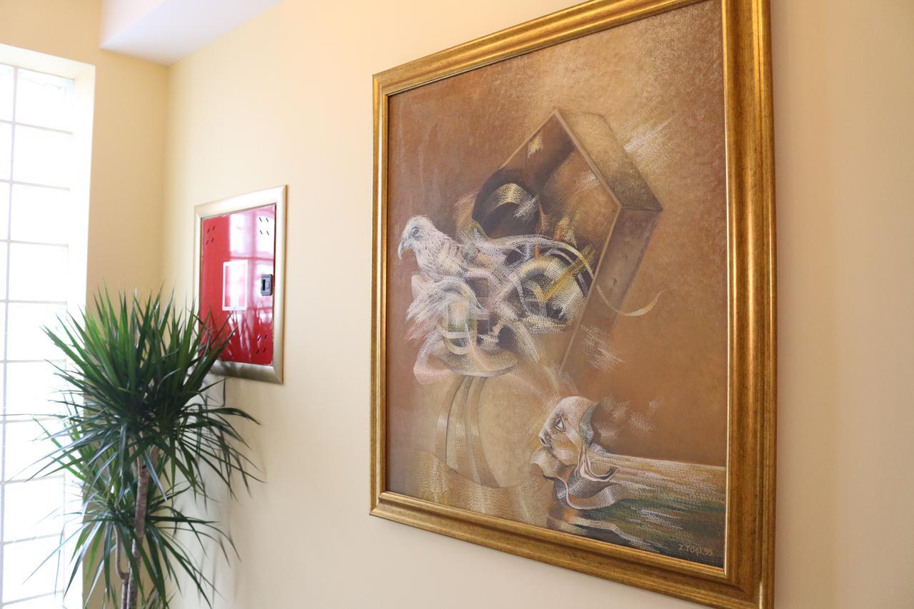 Hotel Admiral Prizren Luaran gambar