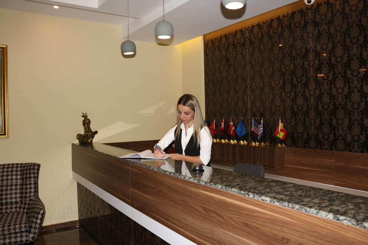 Hotel Admiral Prizren Luaran gambar