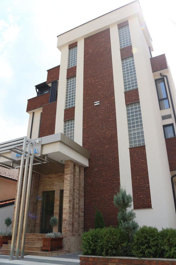 Hotel Admiral Prizren Luaran gambar