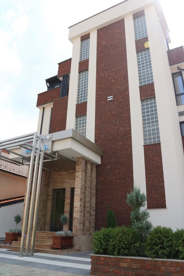 Hotel Admiral Prizren Luaran gambar